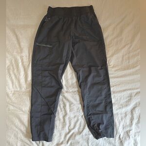 Cherokee women’s gray jogger scrub pants